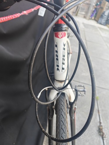 Trek 700c hybrid bike - trek, 7.5