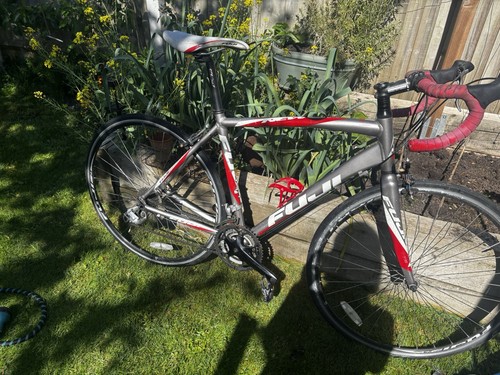 Fuji trek road bike - fuji, 54.5cm